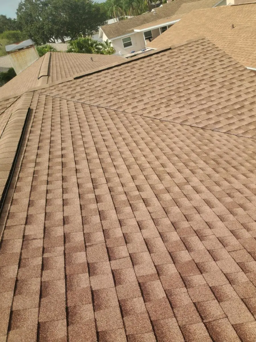 Shakewood Shingles placed in Largo Florida